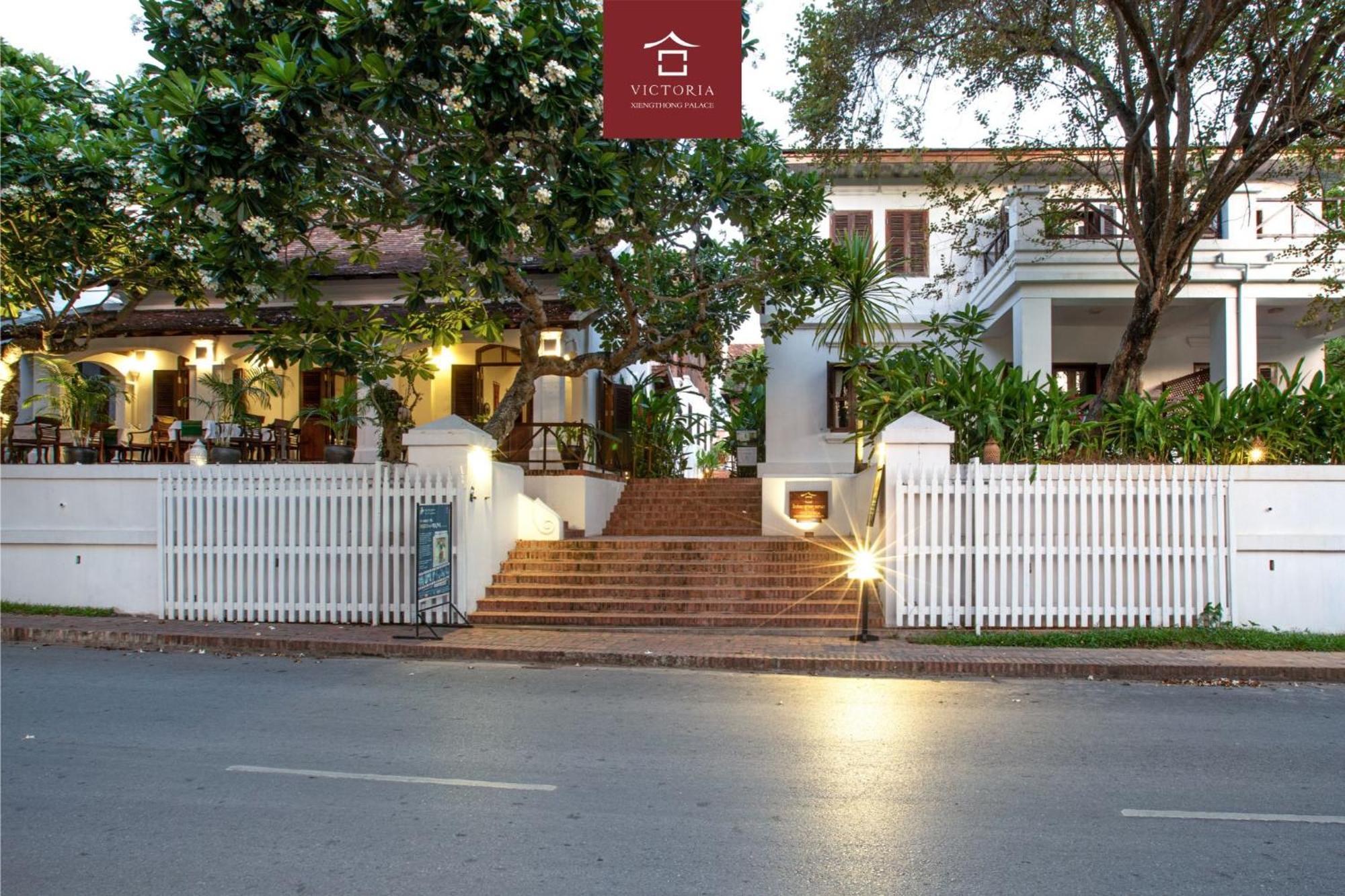 לואנג פרבאנג Victoria Xiengthong Palace מראה חיצוני תמונה