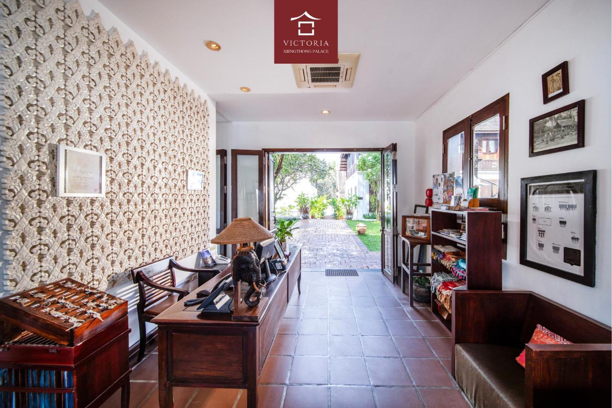 לואנג פרבאנג Victoria Xiengthong Palace מראה חיצוני תמונה